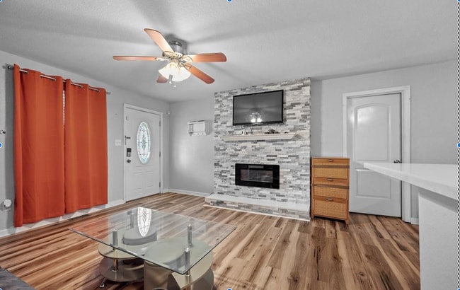 Photo - 4721 Krick St