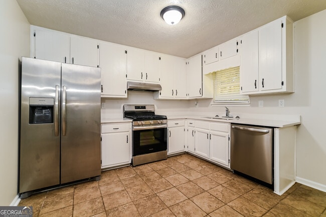 Photo - 5338 Olde St