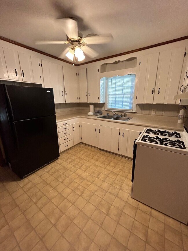 Photo - Nice 3/1 House in Garden Lakes $1,350