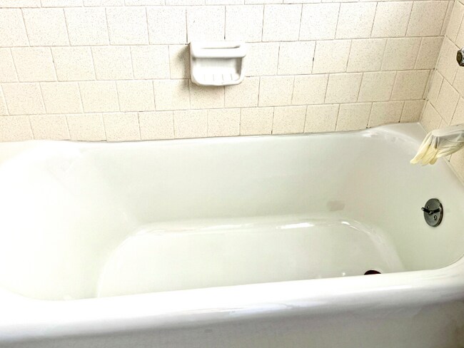 Photo - 2818 Telegraph Ave Unit 36