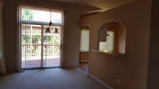 Photo - Comfort and Convenience in This 3 Bedroom Miramont Gem