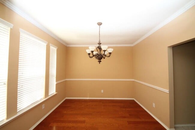 Photo - 2408 Cranberry Cove