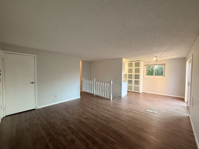 1286 Croke Dr