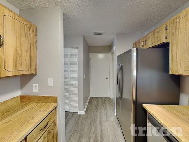 Photo - 31 Folson Ln