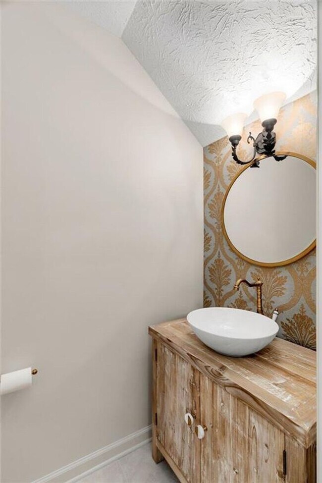 2Bed/2.5Bath at Donahue Crossing Available! Rental Auburn University