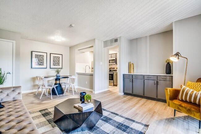 Photo - 605 N Alexander Ave Unidad c2