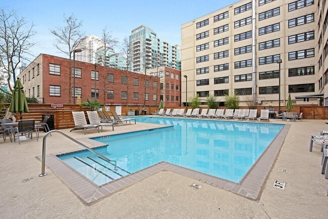 Building Photo - 878 Peachtree St NE Unit 823 Rental