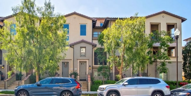 Building Photo - 114 Neptune Unit Irvine