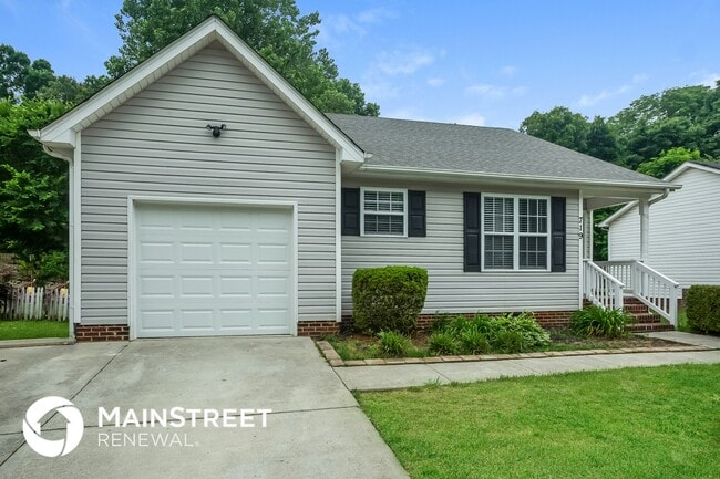 Building Photo - 719 Continental Dr