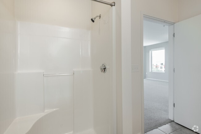 1BR, 1BA - 820SF