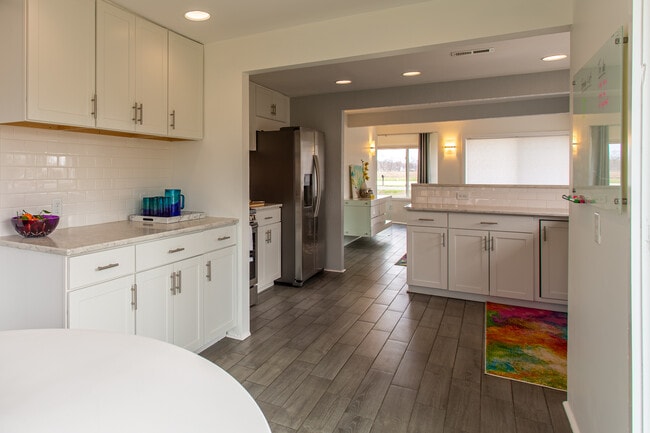 Photo - 12956 Portage Road