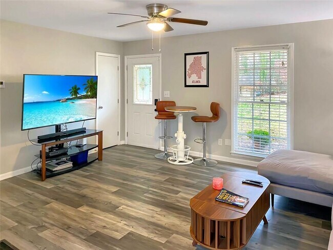 Photo - 5282 Maple Valley Rd SW