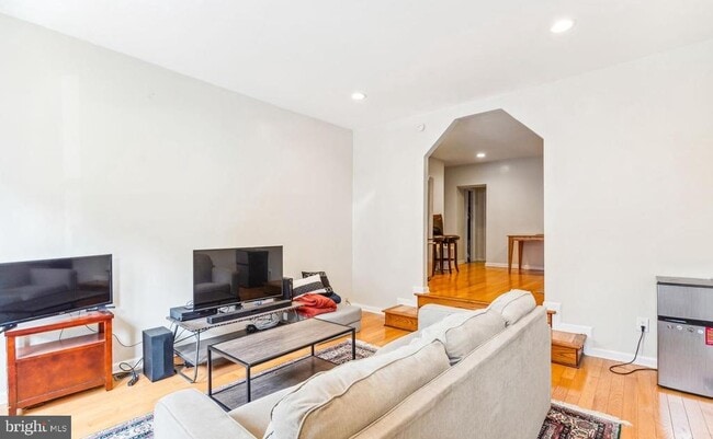 Photo - 1203 S 16th St Unidad 1