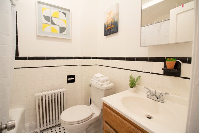 Photo - 2803 Q St SE