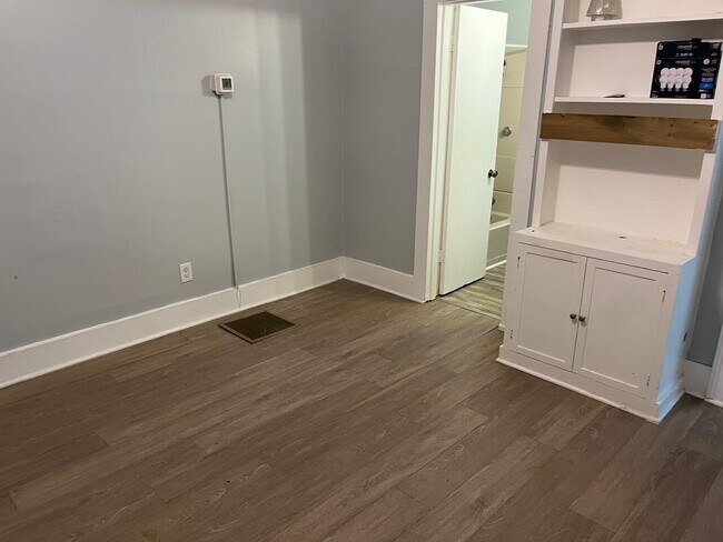 Photo - 904 Tates Creek Rd