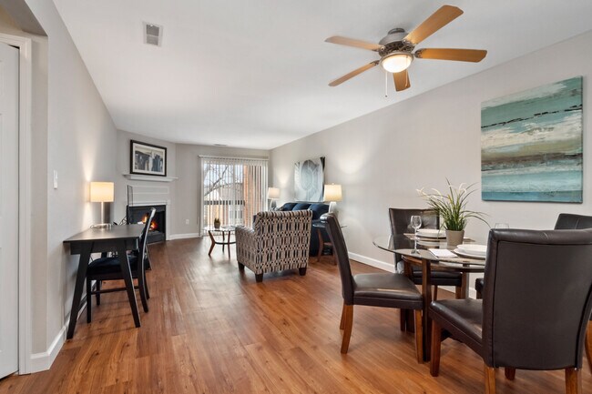 Photo - 1924-1969 Greenglen Dr