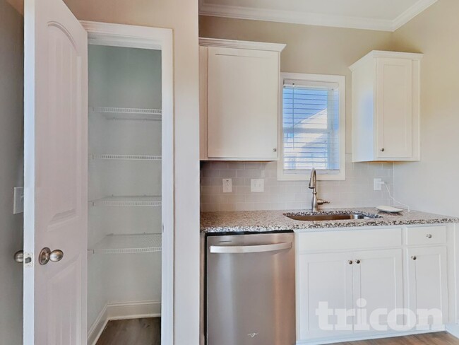 112 Fish Whistle Ct