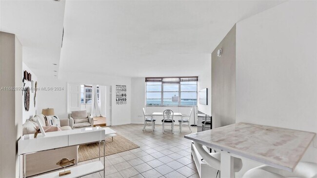Photo - 905 Brickell Bay Dr Unit #1130 updated
