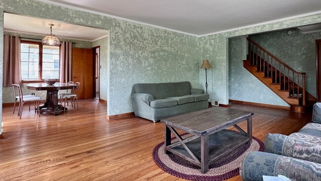 Photo - 800 Welty St