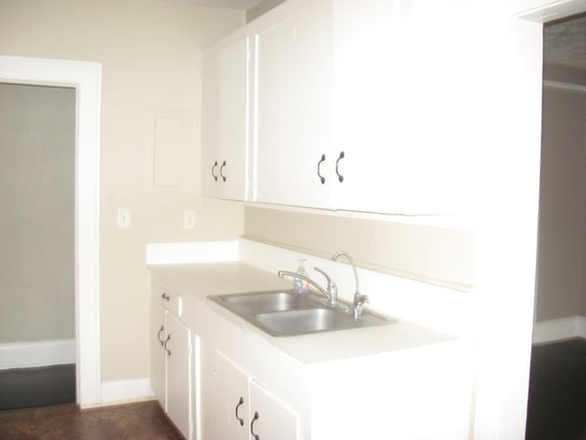 2777 Post St Unit 2777 post st Jacksonville fl 32205