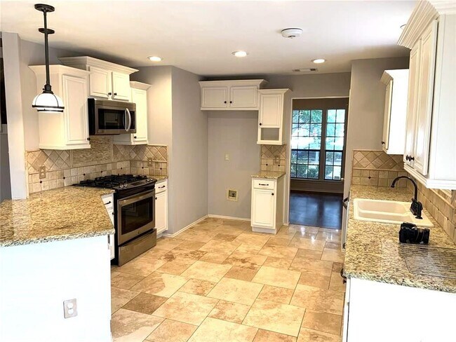 Photo - 14309 Kincheloe St Condo