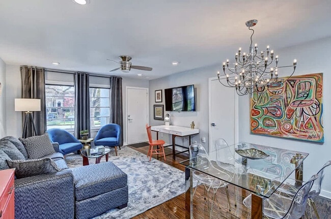 Building Photo - 510 Queens Rd Unit ID1331042P