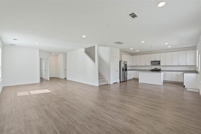 Photo - 229 Seven Pnes Dr