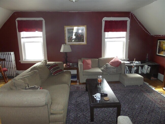 Photo - 22 Highland Rd Apartments Unit 2