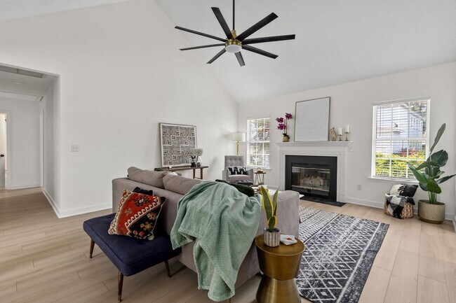Photo - 137 Sea Cotton Cir