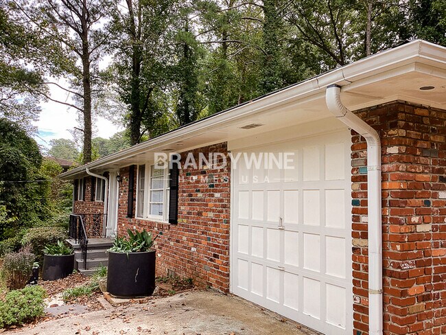 Photo - 1.5 Months FREE RENT - Rently Hub ID #1206...