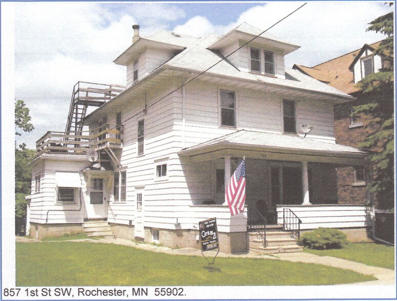Building Photo