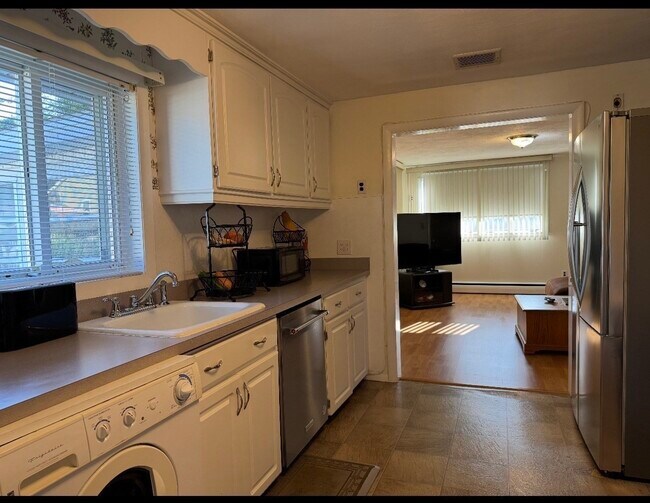 Photo - 12 Reed Rd