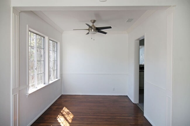 Photo - 1706 Pullman Ln Unidad 1706 A (Rear)