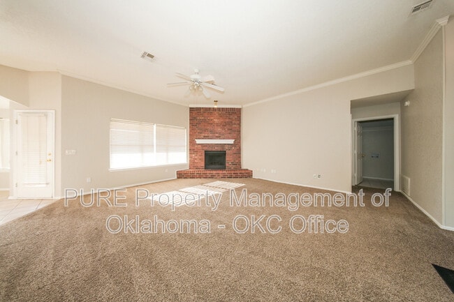 Photo - 400 Coalbrook Dr