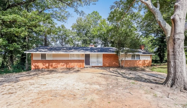 Building Photo - 3966 Mosley Dr