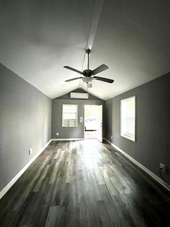 Photo - 135 Honeysuckle Ln