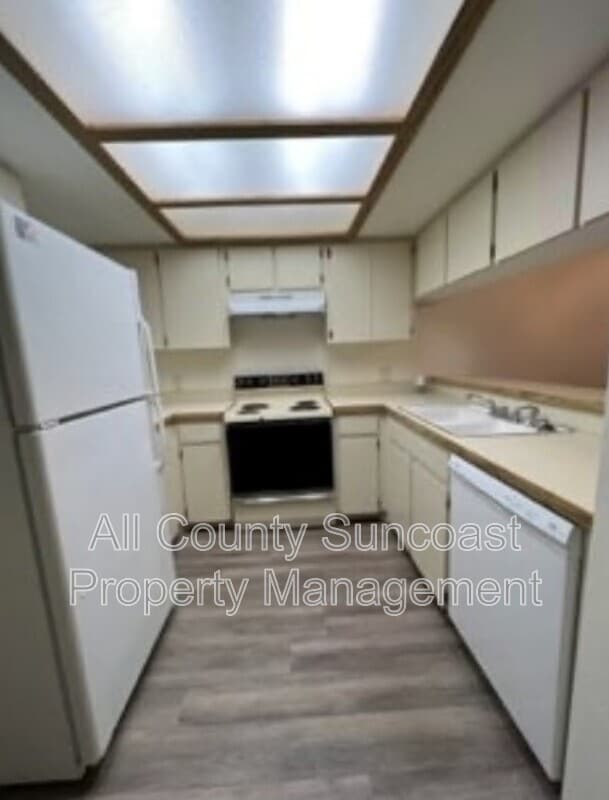 Photo - 12135 117th St N