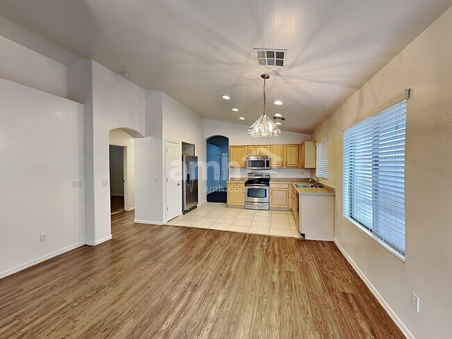 Photo - 1735 W Appaloosa Way