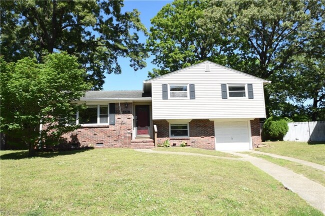 Photo - 8356 Cape View Ct House