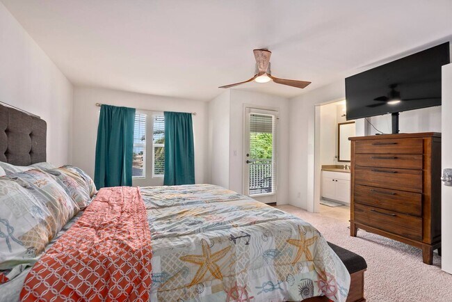 92-1047-1047 Olani St