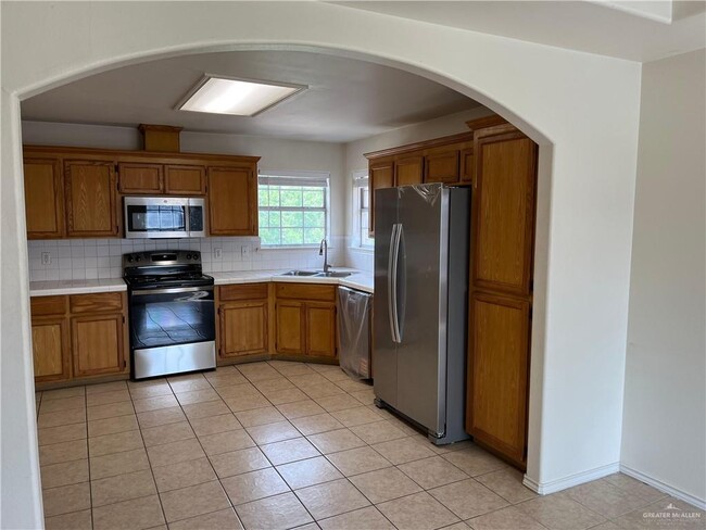 1313 N Sal St Unit 4
