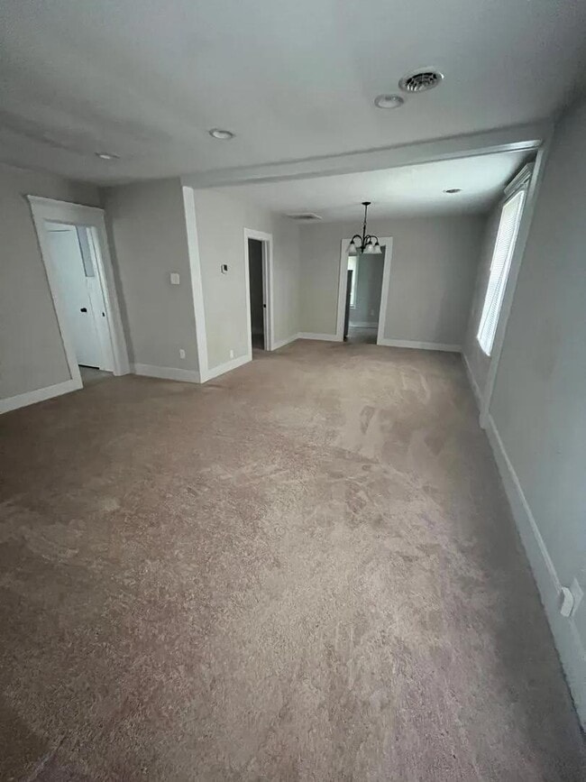 Photo - 121 N Beech Ave