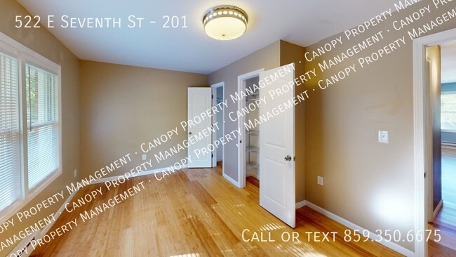 Photo - 522 E Seventh St-201 Unit 201