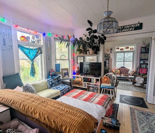 Photo - 1802 W 3rd St Unidad 1 Main