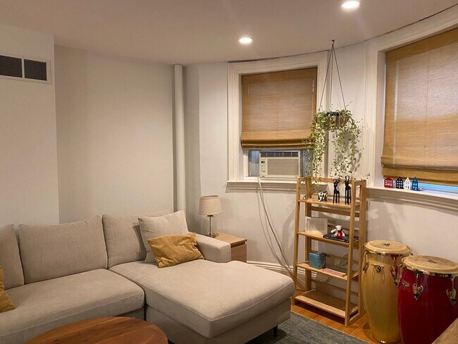 Photo - 89 Warren Ave Unit 1