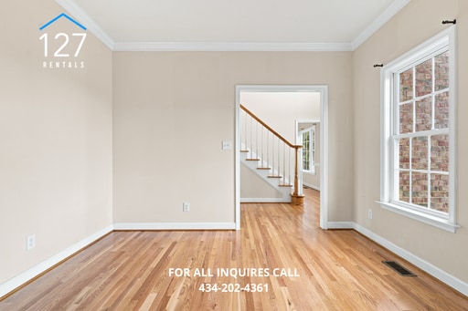 Photo - Comfortable & Stunning 4-Bedroom House in Prime Forest Location!