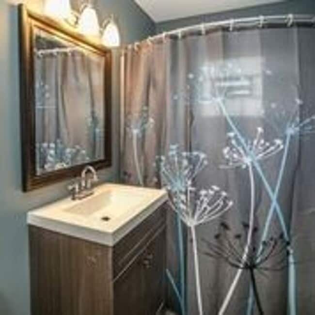 Building Photo - MOVE IN SPECIAL $300 off September rent Unit 50-102 Rental
