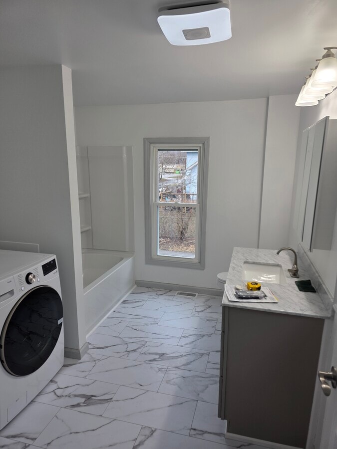 Photo - 375 Fulton St