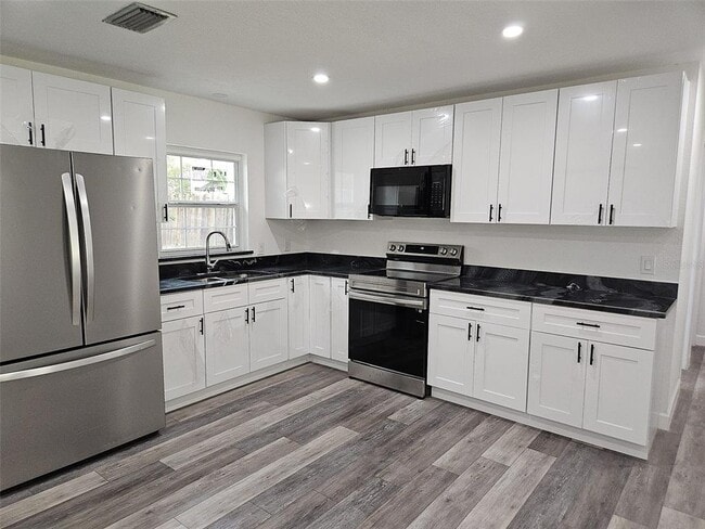 Photo - 4051 NW 19th Ave