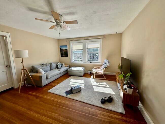 Photo - 4907 Washington St Unit 3R